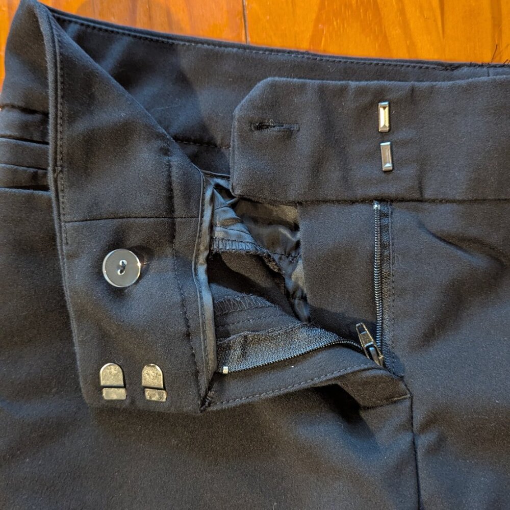 New York & Company Women’s Black Straight-Leg Dress Pants – Size 4P - Picture 3 of 8